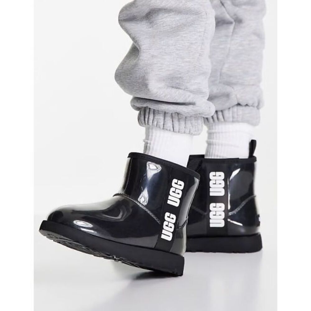 UGG Womens Size 8 Classic Clear Mini Rain Boot Black Stlye 1113190